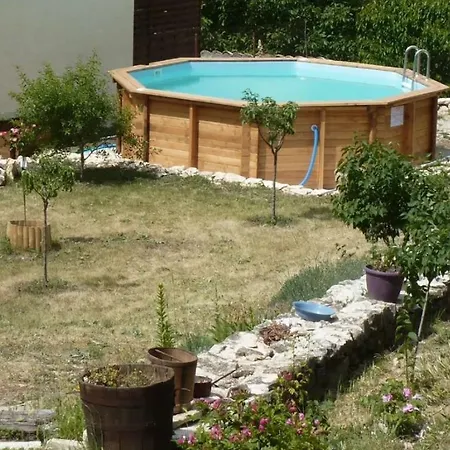 Holiday Le Village * L'Hospitalet (Alpes-de-Haute-Provence)